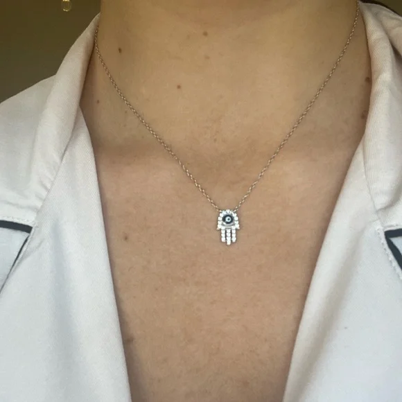 Silver Hamsa Necklace - Picture 4 of 4